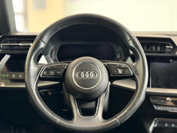 Audi A3 IV (8Y) с пробегом 2021 года, цена 1 750 000 рублей, 198104 км, седан, Автокод Объявления