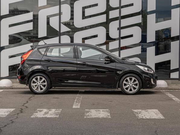 Hyundai Solaris I с пробегом 2013 года, цена 930 000 рублей, 206032 км, хэтчбек, Автокод Объявления