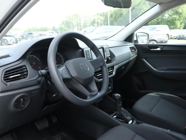 Volkswagen Polo VI с пробегом 2022 года, цена 1 610 000 рублей, 57537 км, лифтбек, Автокод Объявления