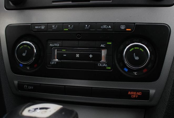 Skoda Octavia II (A5) Рестайлинг с пробегом 2011 года, цена 880 000 рублей, 185359 км, лифтбек, Автокод Объявления