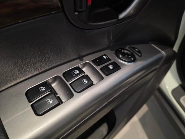 Hyundai Santa Fe II Рестайлинг с пробегом 2012 года, цена 1 729 000 рублей, 152040 км, внедорожник, Автокод Объявления