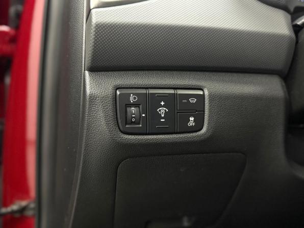 Hyundai Creta I с пробегом 2017 года, цена 1 900 000 рублей, 176192 км, внедорожник, Автокод Объявления