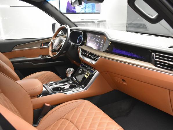 Kia Mohave I Рестайлинг 2 с пробегом 2022 года, цена 5 680 000 рублей, 20795 км, внедорожник, Автокод Объявления