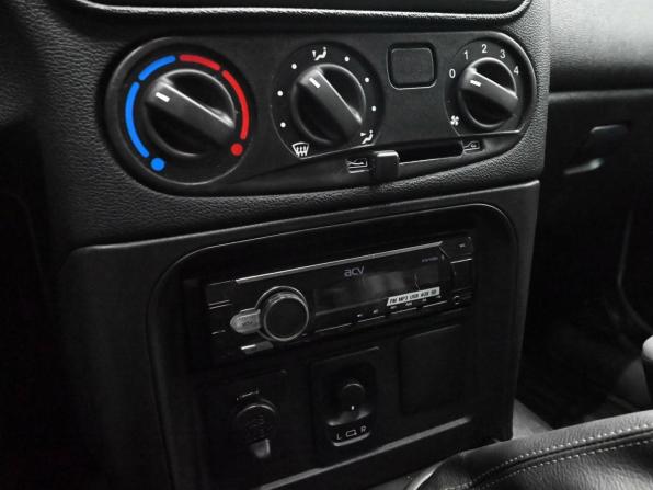 Lada (ВАЗ) Niva Travel I с пробегом 2024 года, цена 1 200 000 рублей, 15033 км, внедорожник, Автокод Объявления