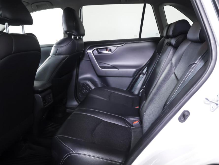 Toyota RAV4 V (XA50) Москва  - изображение 12