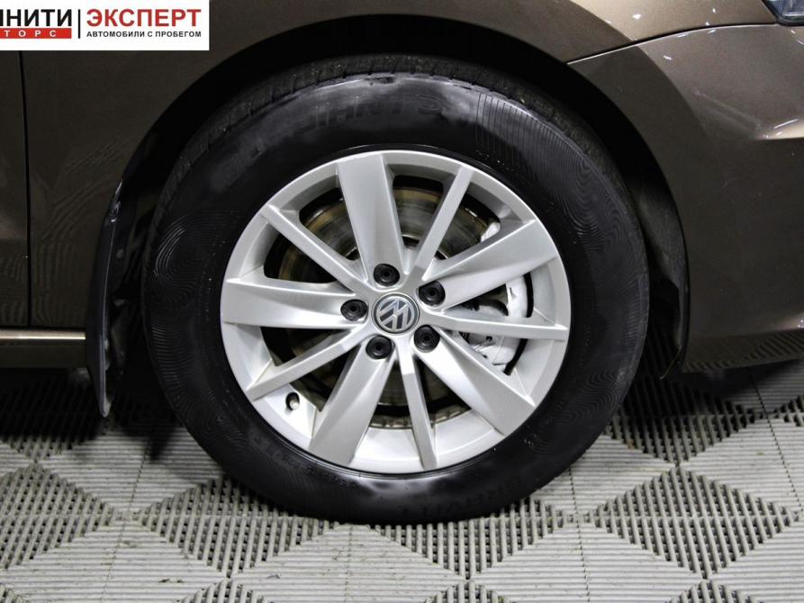 Volkswagen Polo V Рестайлинг Белгород  - изображение 9