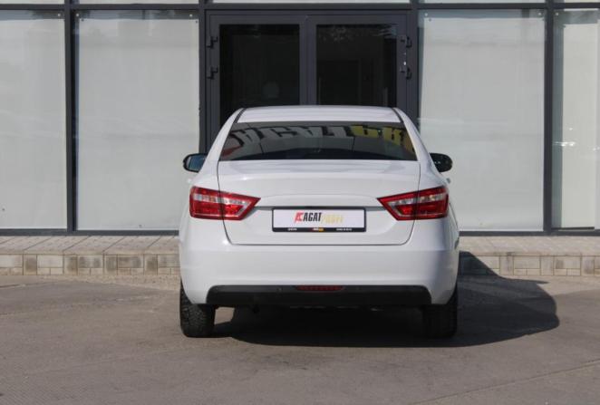 Lada (ВАЗ) Vesta I с пробегом 2018 года, цена 1 080 000 рублей, 93329 км, седан, Автокод Объявления