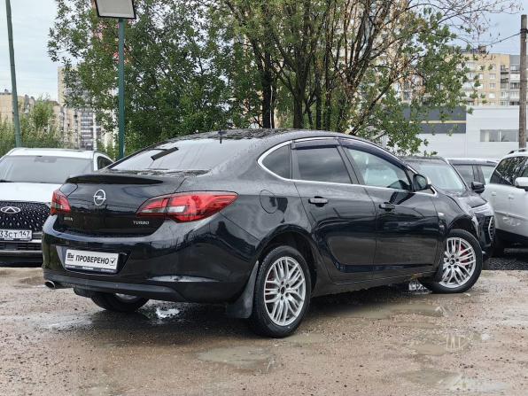 Opel Astra J Рестайлинг с пробегом 2012 года, цена 559 000 рублей, 208000 км, седан, Автокод Объявления