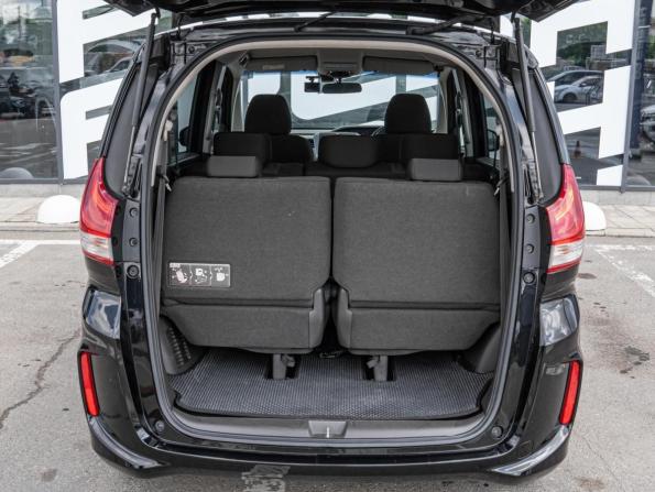 Honda Freed II с пробегом 2019 года, цена 1 691 000 рублей, 110837 км, компактвэн, Автокод Объявления