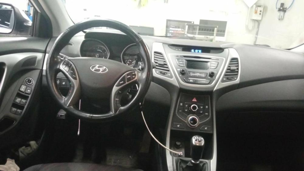 Hyundai Elantra V (MD) Рестайлинг Санкт-Петербург  - изображение 5