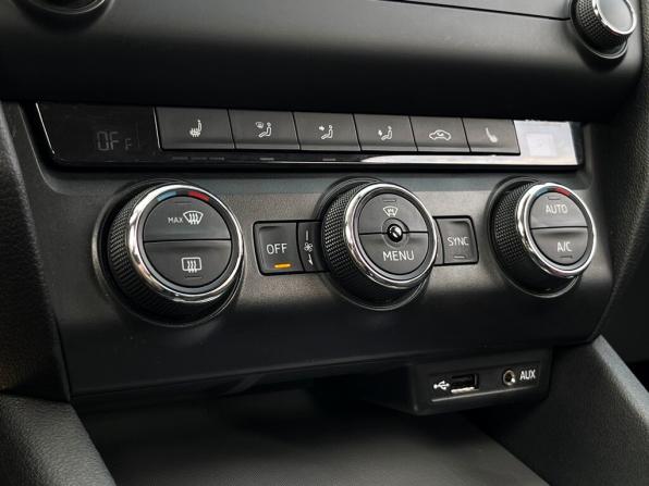 Skoda Octavia III (A7) с пробегом 2016 года, цена 898 400 рублей, 247275 км, лифтбек, Автокод Объявления
