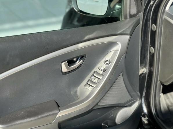 Hyundai i30 II с пробегом 2012 года, цена 845 000 рублей, 177064 км, хэтчбек, Автокод Объявления