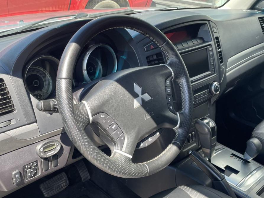 Mitsubishi Pajero IV Рестайлинг 1 Москва  - изображение 14