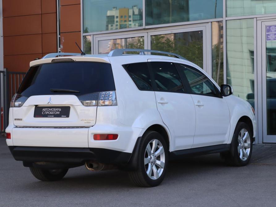 Mitsubishi Outlander II Рестайлинг Санкт-Петербург  - изображение 8
