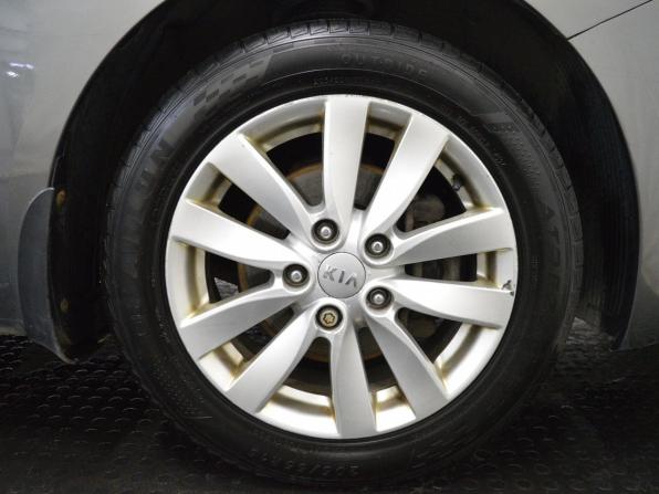 Kia Cerato III с пробегом 2013 года, цена 850 000 рублей, 215976 км, седан, Автокод Объявления