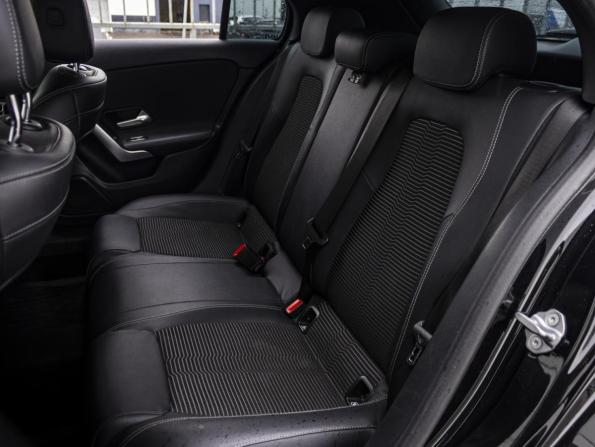 Mercedes-Benz A-Класс IV (W177) с пробегом 2018 года, цена 2 359 000 рублей, 90272 км, хэтчбек, Автокод Объявления