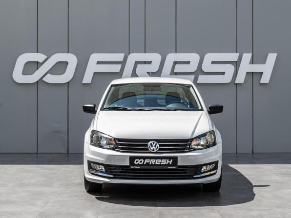 Volkswagen Polo V с пробегом 2015 года, цена 870 000 рублей, 179465 км, седан, Автокод Объявления