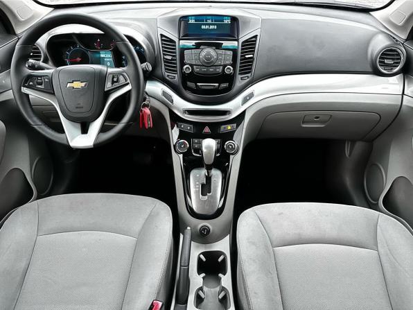 Chevrolet Orlando I с пробегом 2012 года, цена 999 000 рублей, 205000 км, компактвэн, Автокод Объявления