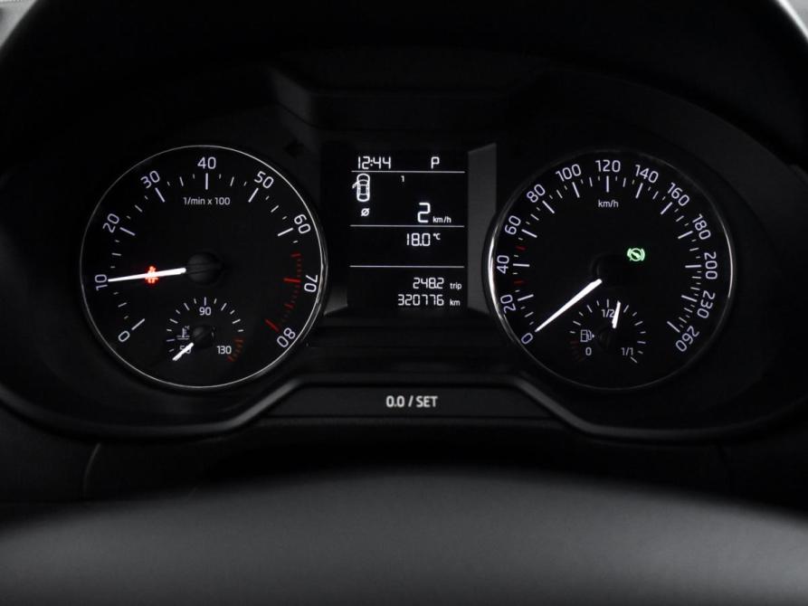 Skoda Octavia III (A7) Санкт-Петербург  - изображение 18