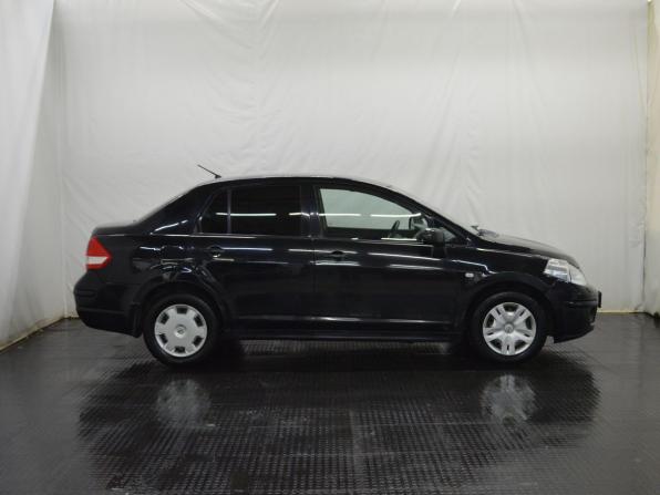 Nissan Tiida I Рестайлинг с пробегом 2010 года, цена 641 000 рублей, 163942 км, седан, Автокод Объявления
