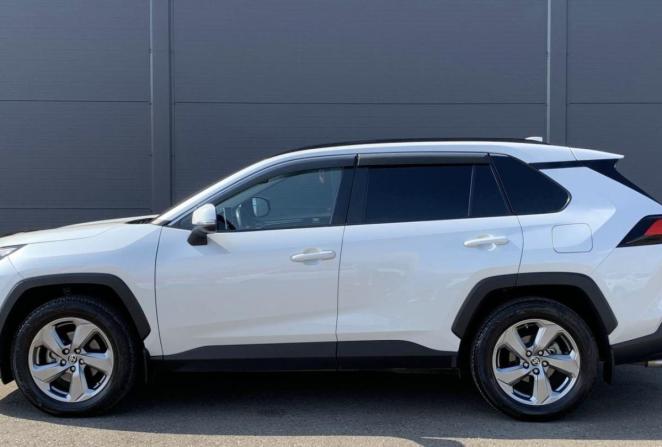 Toyota RAV4 V (XA50) с пробегом 2021 года, цена 3 770 000 рублей, 78000 км, внедорожник, Автокод Объявления