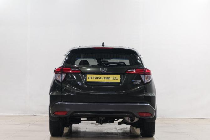 Honda Vezel I с пробегом 2014 года, цена 1 499 000 рублей, 119800 км, внедорожник, Автокод Объявления
