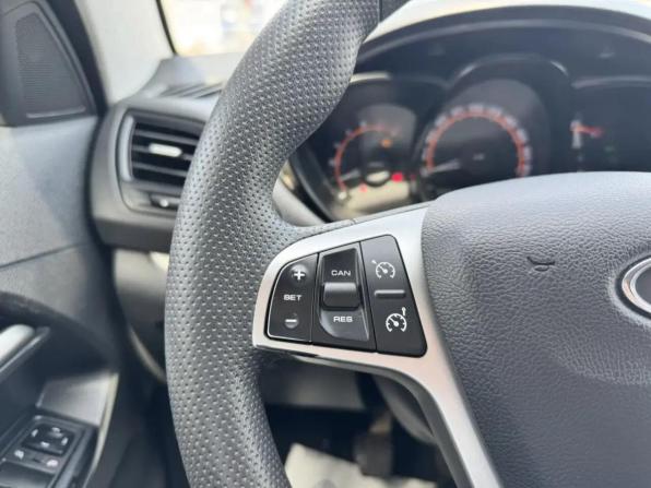 Lada (ВАЗ) Vesta I с пробегом 2021 года, цена 950 000 рублей, 83858 км, универсал, Автокод Объявления