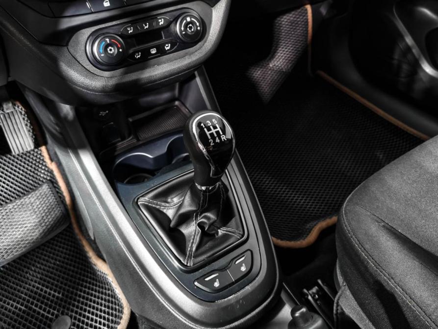 Lada (ВАЗ) Vesta I Санкт-Петербург  - изображение 11