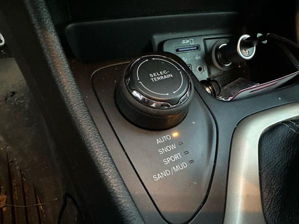 Jeep Cherokee V (KL) с пробегом 2014 года, цена 1 587 000 рублей, 157886 км, внедорожник, Автокод Объявления