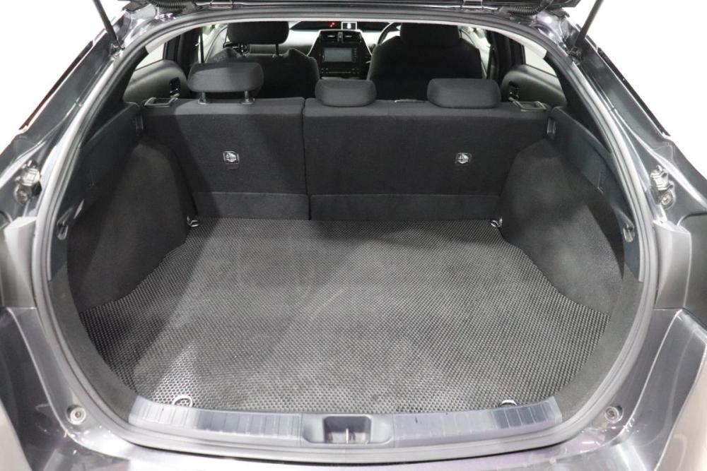 Toyota Prius IV (XW50) Иркутск  - изображение 11