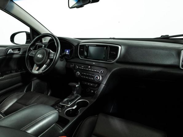 Kia Sportage IV Рестайлинг с пробегом 2018 года, цена 2 099 700 рублей, 132172 км, внедорожник, Автокод Объявления