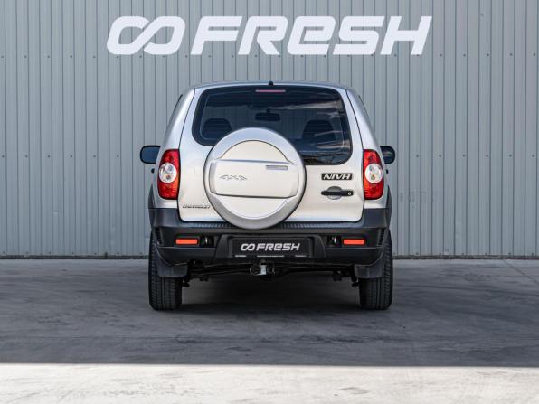 Chevrolet Niva I Рестайлинг с пробегом 2011 года, цена 620 000 рублей, 194764 км, внедорожник, Автокод Объявления
