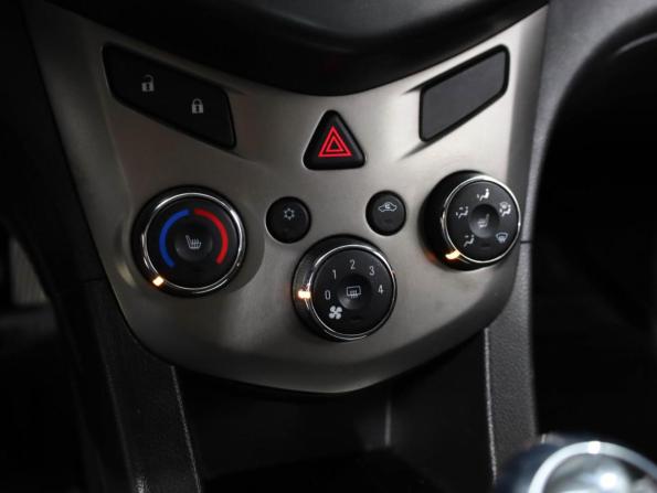 Chevrolet Aveo II с пробегом 2012 года, цена 689 000 рублей, 140008 км, седан, Автокод Объявления