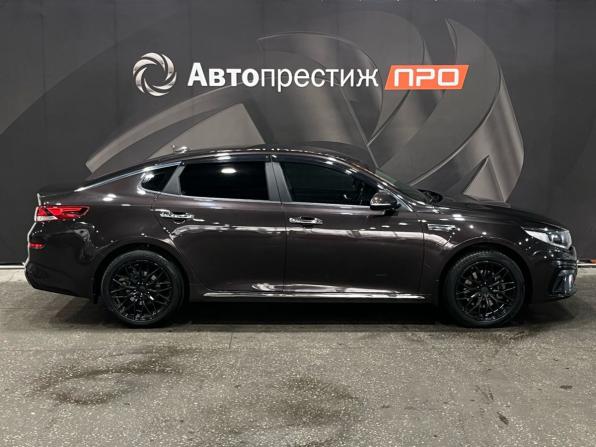 Kia Optima IV Рестайлинг с пробегом 2019 года, цена 2 198 000 рублей, 125200 км, седан, Автокод Объявления