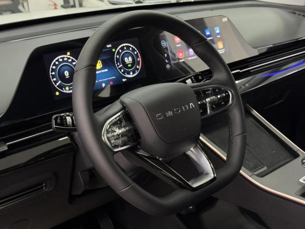 Новый Omoda C5 I 2023 года, цена 1 599 000 рублей, внедорожник, Автокод Объявления