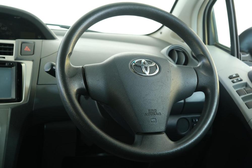 Toyota Vitz II (XP90) Омск  - изображение 13
