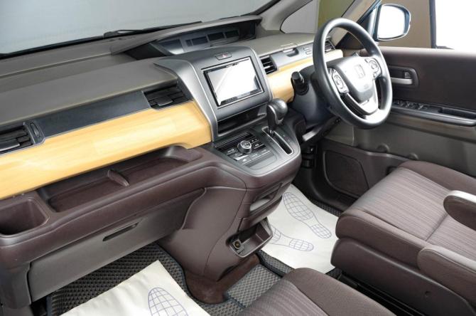 Honda Freed II с пробегом 2019 года, цена 1 249 000 рублей, 164000 км, компактвэн, Автокод Объявления