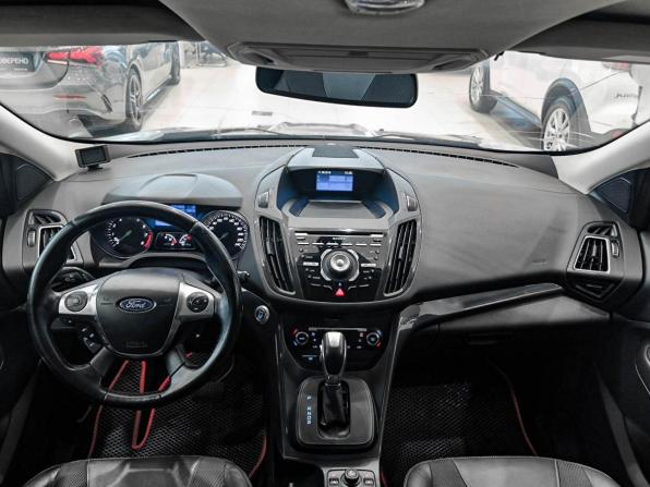 Ford Kuga II с пробегом 2016 года, цена 1 250 000 рублей, 140548 км, внедорожник, Автокод Объявления