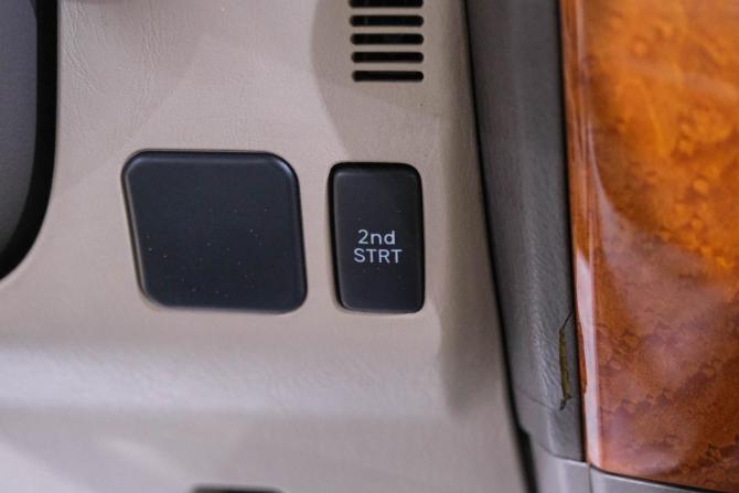 Lexus GX I с пробегом 2002 года, цена 1 799 000 рублей, 274496 км, внедорожник, Автокод Объявления