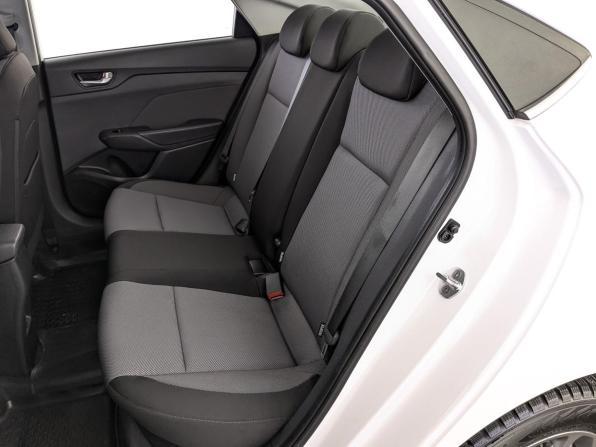 Hyundai Solaris II Рестайлинг с пробегом 2022 года, цена 1 890 000 рублей, 36733 км, седан, Автокод Объявления