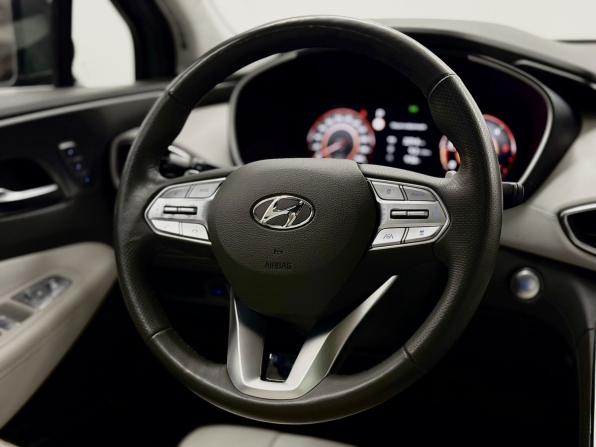 Hyundai Santa Fe IV Рестайлинг с пробегом 2021 года, цена 3 450 000 рублей, 99752 км, внедорожник, Автокод Объявления