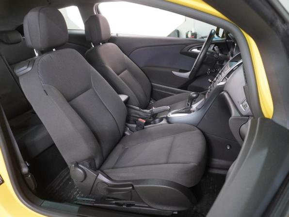 Opel Astra J Рестайлинг с пробегом 2013 года, цена 1 249 000 рублей, 55904 км, хэтчбек, Автокод Объявления