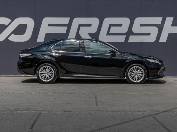 Toyota Camry VIII (XV70) с пробегом 2019 года, цена 2 845 000 рублей, 150624 км, седан, Автокод Объявления