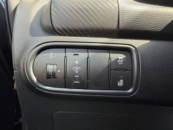 Kia Cerato III с пробегом 2014 года, цена 985 000 рублей, 143900 км, седан, Автокод Объявления