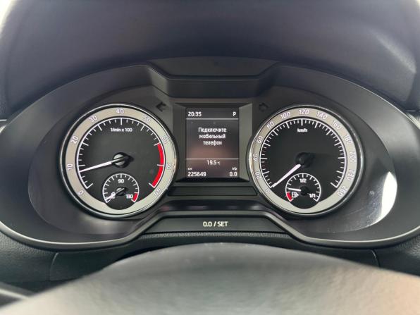 Skoda Octavia III (A7) Рестайлинг с пробегом 2018 года, цена 1 428 000 рублей, 225649 км, лифтбек, Автокод Объявления