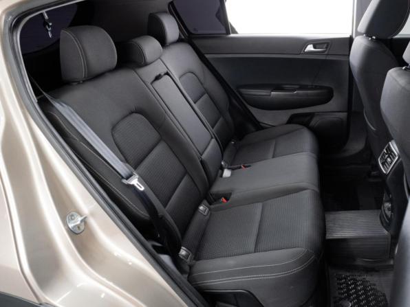 Kia Sportage IV Рестайлинг с пробегом 2018 года, цена 2 200 000 рублей, 90266 км, внедорожник, Автокод Объявления