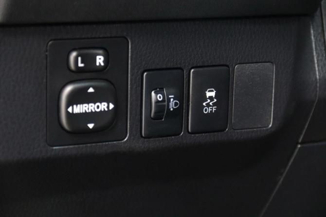 Toyota RAV4 IV (XA40) с пробегом 2013 года, цена 1 695 950 рублей, 231859 км, внедорожник, Автокод Объявления
