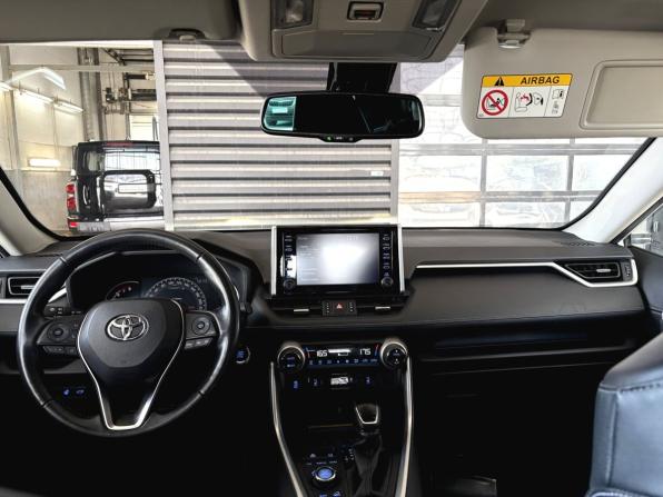 Toyota RAV4 V (XA50) с пробегом 2022 года, цена 3 450 000 рублей, 99722 км, внедорожник, Автокод Объявления
