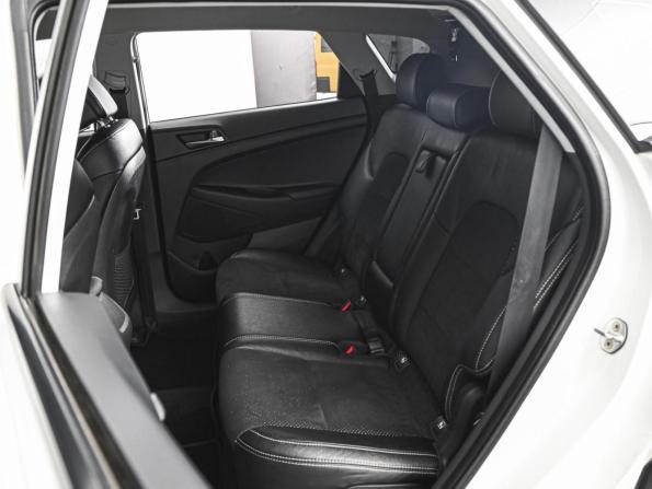 Hyundai Tucson III с пробегом 2016 года, цена 1 794 000 рублей, 140302 км, внедорожник, Автокод Объявления
