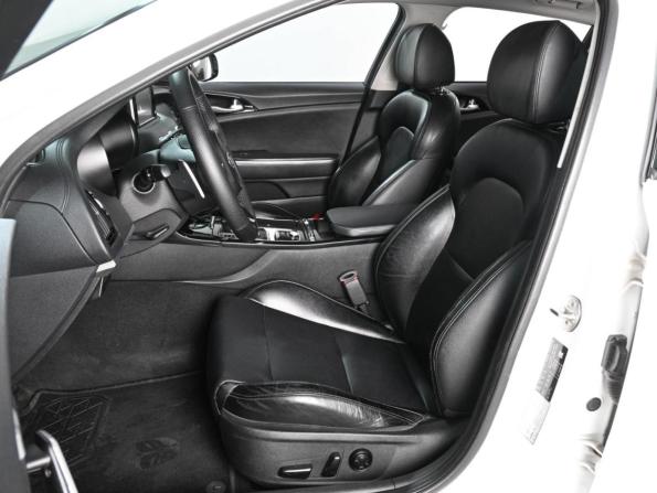 Kia Stinger I с пробегом 2018 года, цена 2 349 000 рублей, 156288 км, лифтбек, Автокод Объявления